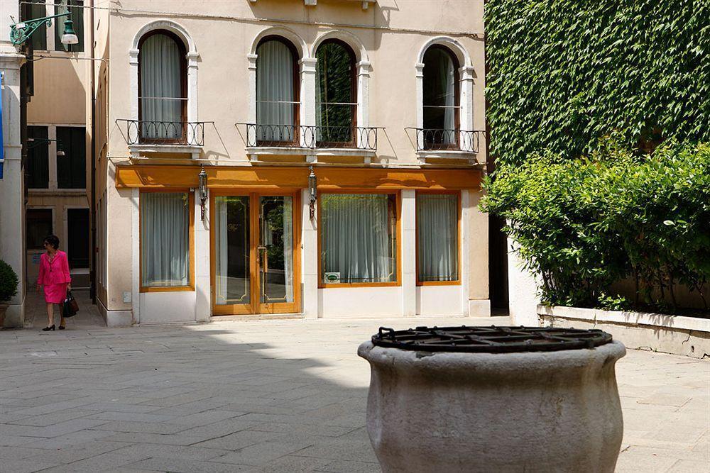 Hotel Anastasia